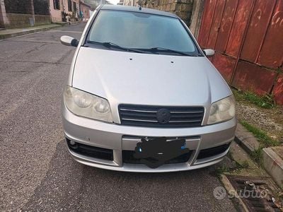 Usata Fiat Punto 2005 Grigio Utilitaria