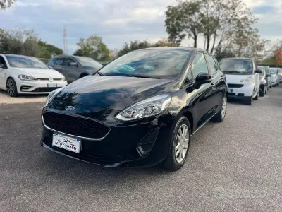 Usata Ford Fiesta 70 CV (51 kW) 2019 Nero Utilitaria