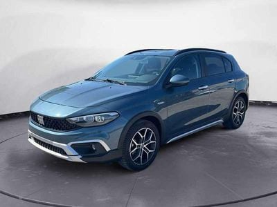 Usata Fiat Tipo Cross 99 CV (72 kW) 2023 Ocean blue Berlina
