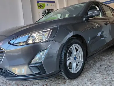 Käytetty Ford Focus Business Edition 120 HP (88 kW) 2020 Harmaa Farmari