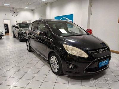 Käytetty Ford C-MAX 116 HP (85 kW) 2013 Musta Tila-auto