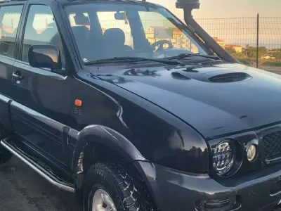 Usata Nissan Terrano SE 125 CV (91 kW) 1998 Nero SUV