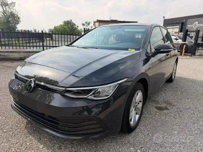 Usata VW Golf VIII Style 116 CV (85 kW) 2023 Nero Berlina