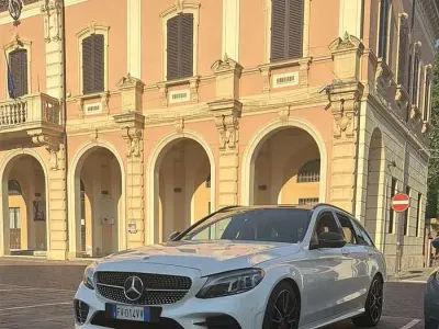 Usata Mercedes C220 Premium 194 CV (142 kW) 2019 Bianco Station wagon