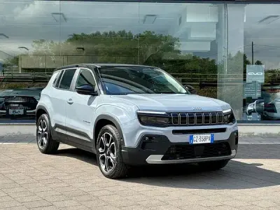 Usata Jeep Avenger Summit 101 CV (74 kW) 2025 Grigio SUV