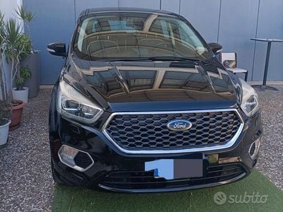 Usata Ford Kuga Vignale 120 CV (88 kW) 2019 Nero SUV