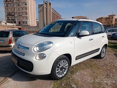 Usata Fiat 500L Lounge 85 CV (62 kW) 2014 Bianco Monovolume