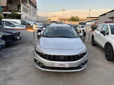 Usata Fiat Tipo City Life 131 CV (96 kW) 2022 Argento Station wagon
