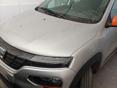 Begagnad Dacia Spring Comfort Plus 18 kW (25 HK) 2022 Grå Halvkombi