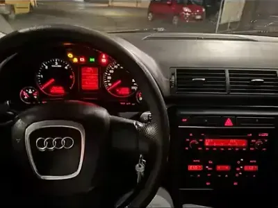 Usata Audi A4 Sport 140 CV (102 kW) 2005 Nero Station wagon