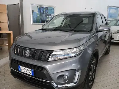 Second-hand Suzuki Vitara Cool 129 CP (94 kW) 2022 Gri SUV
