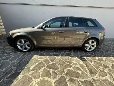 Usata Audi A3 Ambition 140 CV (102 kW) 2011 Grigio Utilitaria