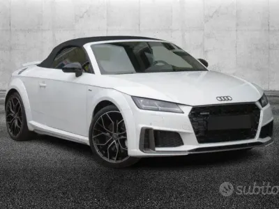 Usata Audi TT Roadster Business 245 CV (180 kW) 2019 Bianco Cabrio