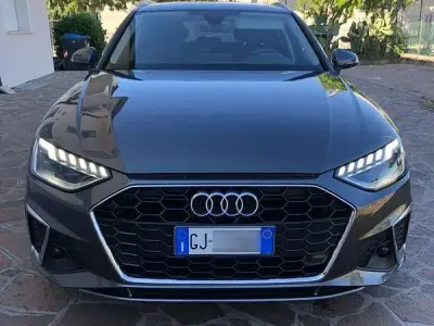 Usata Audi A4 S-Line 136 CV (100 kW) 2021 Grigio Station wagon