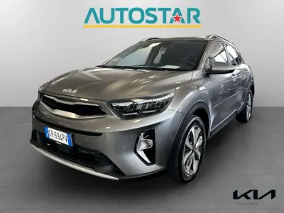 Usata Kia Stonic Style 84 CV (61 kW) 2023 Astro grey SUV