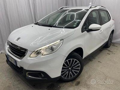 Usata Peugeot 2008 Active 82 CV (60 kW) 2015 Bianco SUV