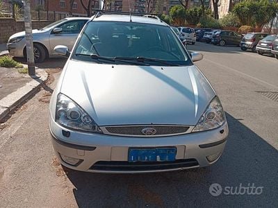 Usata Ford Focus Zetec 116 CV (85 kW) 2003 Grigio Station wagon