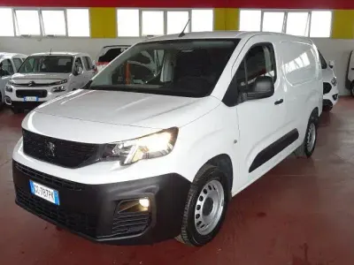 Usata Peugeot Partner Premium 102 CV (75 kW) 2020 Bianco Monovolume