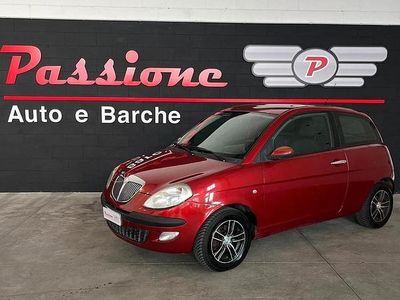 Usata Lancia Ypsilon 60 CV (44 kW) 2006 Rosso Utilitaria