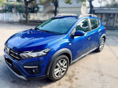 Usata Dacia Sandero Expression 91 CV (66 kW) 2022 Blu Berlina