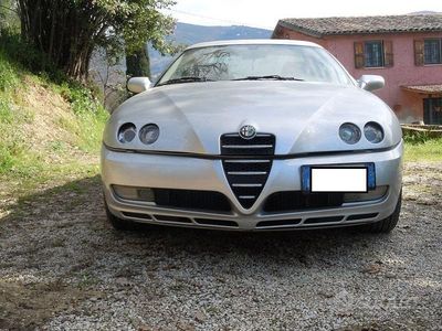 Usata Alfa Romeo GTV 165 CV (121 kW) 2004 Argento Coupé