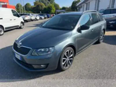 Occasion Skoda Octavia Design Edition 116 ch (85 kW) 2016 Gris Break