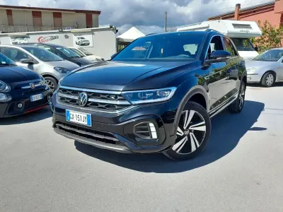 Begagnad VW T-Roc R-line 150 HK (110 kW) 2025 Svart SUV