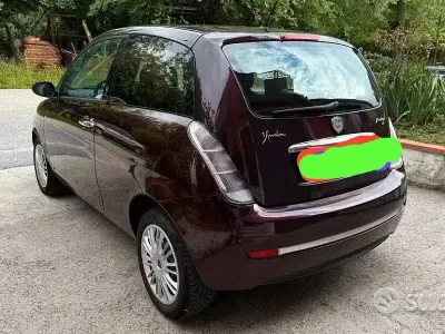 Usata Lancia Ypsilon 80 CV (58 kW) 2009 Verde Utilitaria