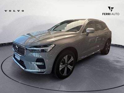 Nuova Volvo XC60 Core 250 CV (183 kW) 2026 Grigio SUV