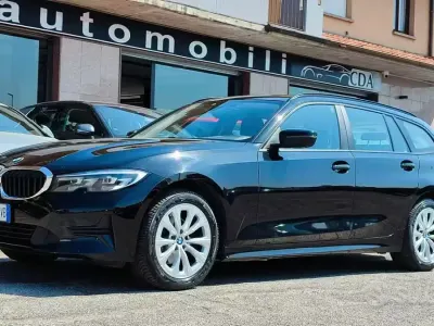 Usata BMW 320 Advantage 190 CV (139 kW) 2020 Nero Station wagon
