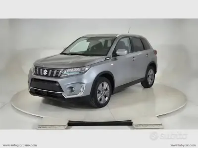 Second-hand Suzuki Vitara Cool 129 CP (94 kW) 2023 Gri SUV