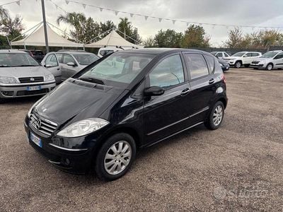 Usata Mercedes A180 Elegance 109 CV (80 kW) 2009 Nero Berlina