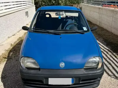 Käytetty Fiat Seicento 54 HP (39 kW) 2003 Sininen Viistoperä