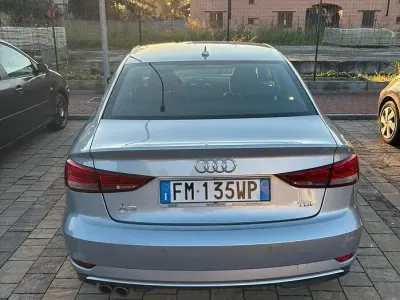 Usata Audi A3 150 CV (110 kW) 2018 Grigio Berlina
