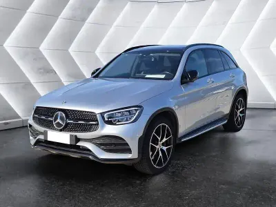 Usata Mercedes GLC220 Premium 194 CV (142 kW) 2022 Argento SUV