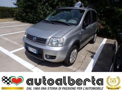 Usata Fiat Panda 4x4 Climbing 60 CV (44 kW) 2005 Argento Utilitaria