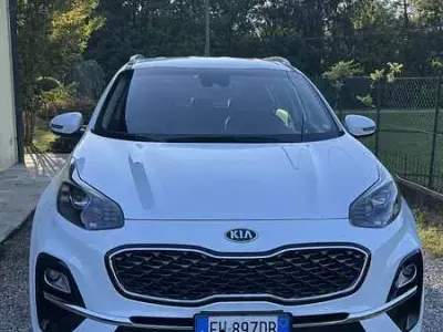 Usata Kia Sportage Plus 136 CV (100 kW) 2019 Bianco SUV