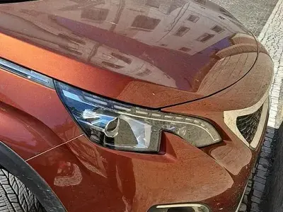 Usata Peugeot 3008 120 CV (88 kW) 2017 Marrone SUV