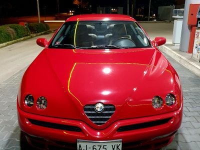 Usata Alfa Romeo GTV 201 CV (147 kW) 1995 Rosso Coupé