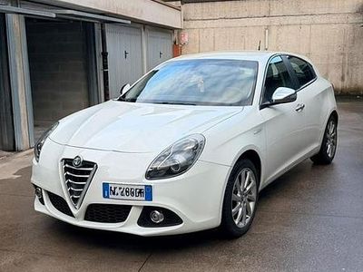 Usata Alfa Romeo Giulietta 120 CV (88 kW) 2015 Bianco Utilitaria
