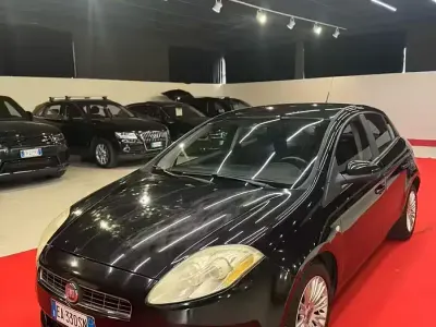 Usata Fiat Bravo Dynamic 90 CV (66 kW) 2010 Nero Utilitaria