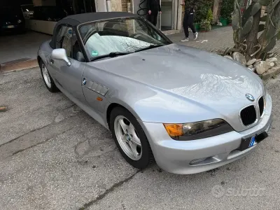 Begagnad BMW Z3 140 HK (102 kW) 1997 Grå Cab