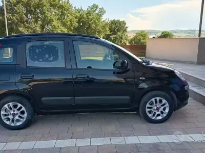 Usata Fiat Panda Lounge 95 CV (69 kW) 2017 Nero Utilitaria
