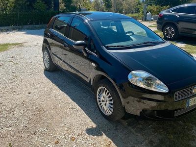 Nero Usata 2009 Fiat Grande Punto Active Utilitaria | 1500 € (Super prezzo)