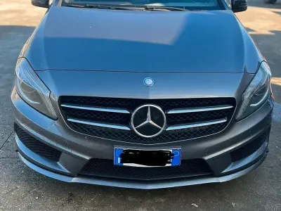 Usata Mercedes 180 Premium 2014 Grigio Berlina