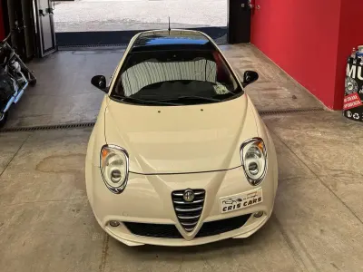 Usata Alfa Romeo MiTo Distinctive 95 CV (69 kW) 2010 Bianco Utilitaria