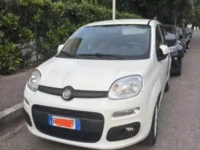Usata Fiat Panda Pop 69 CV (50 kW) 2018 Bianco Utilitaria