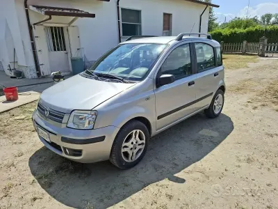 Usata Fiat Panda 60 CV (44 kW) 2005 Grigio Utilitaria