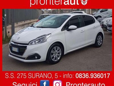 Usata Peugeot 208 75 CV (55 kW) 2017 Bianco Utilitaria