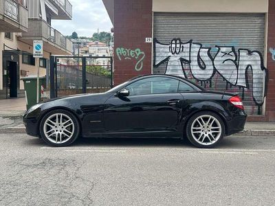 Usata Mercedes SLK200 163 CV (119 kW) 2007 Nero Cabrio